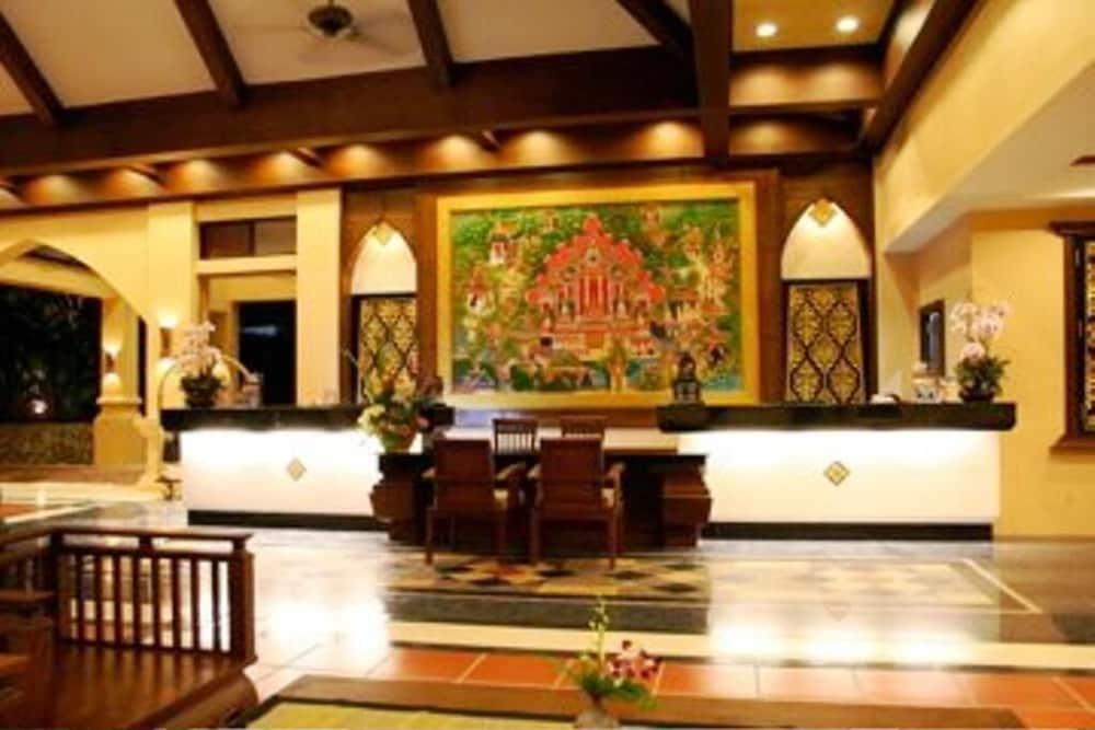 Avalon Beach Resort Pattaya Esterno foto