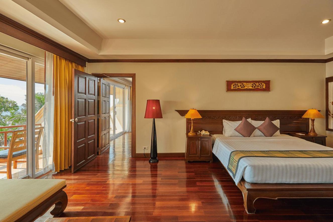Avalon Beach Resort Pattaya Esterno foto