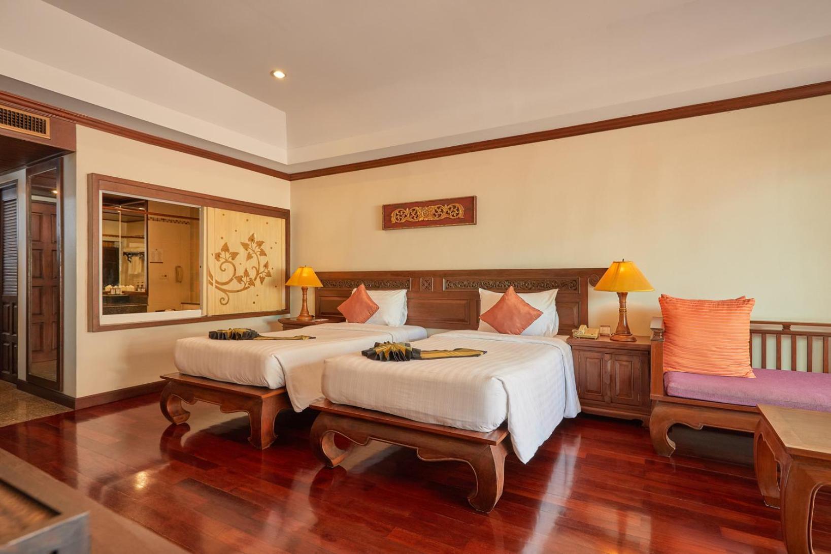 Avalon Beach Resort Pattaya Esterno foto