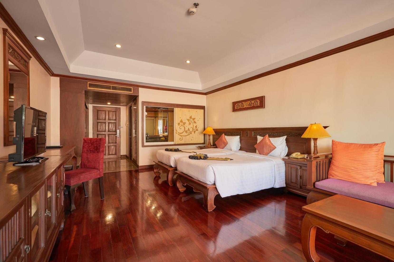 Avalon Beach Resort Pattaya Esterno foto